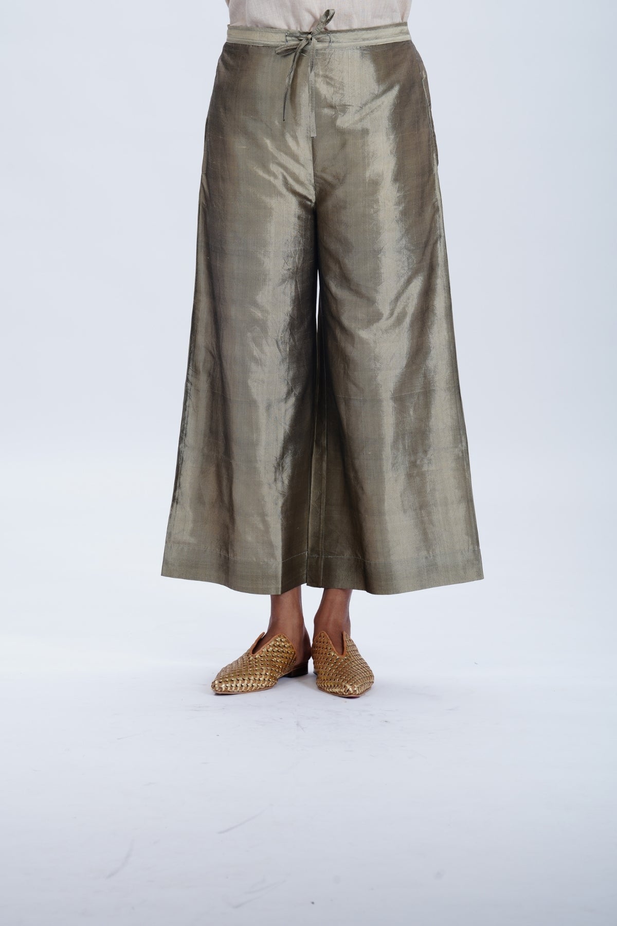 ROOH ANTIFIT KURTA CO-ORD