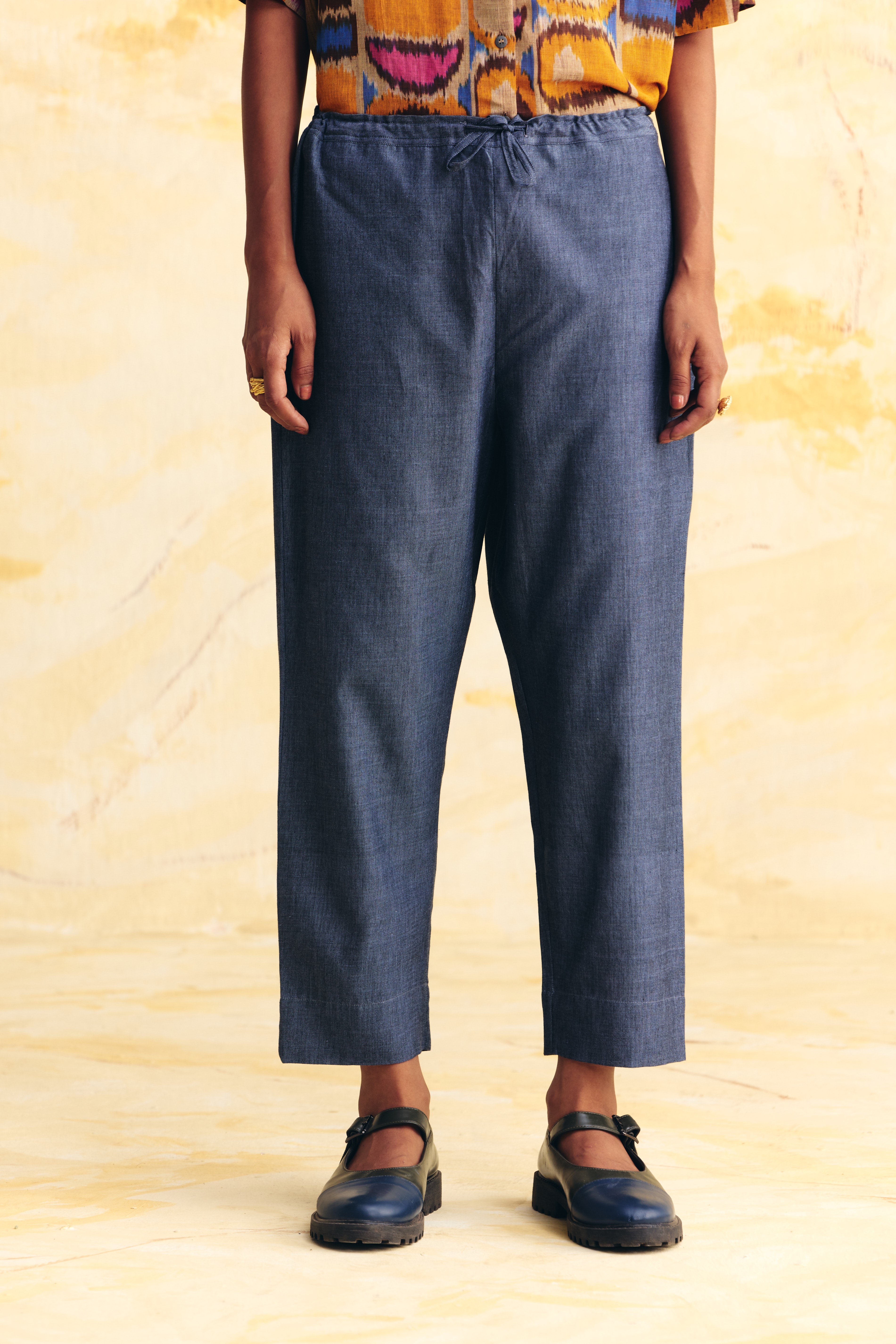 SLATE GREY (BLUE) CAPRI PANT