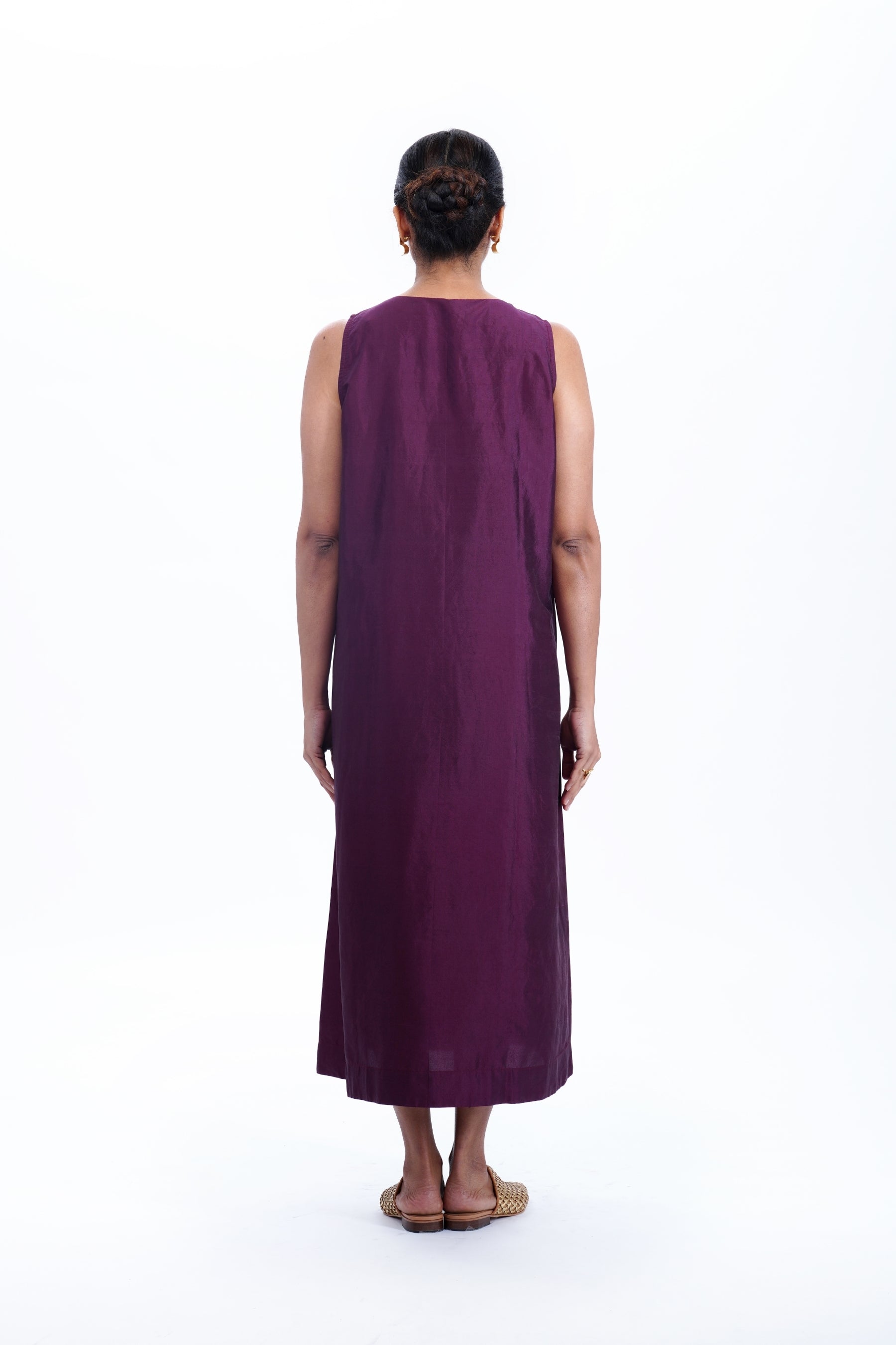 FIR SLEVELESS DRESS