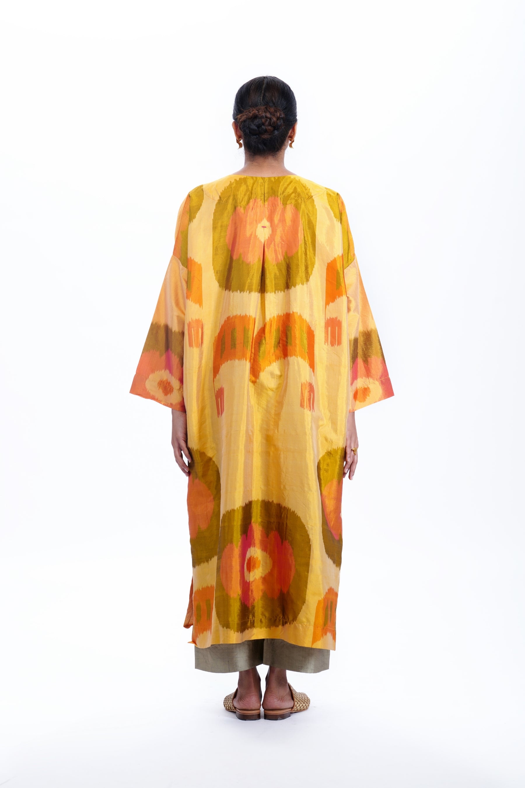 KESAR ANTIFIT KURTA