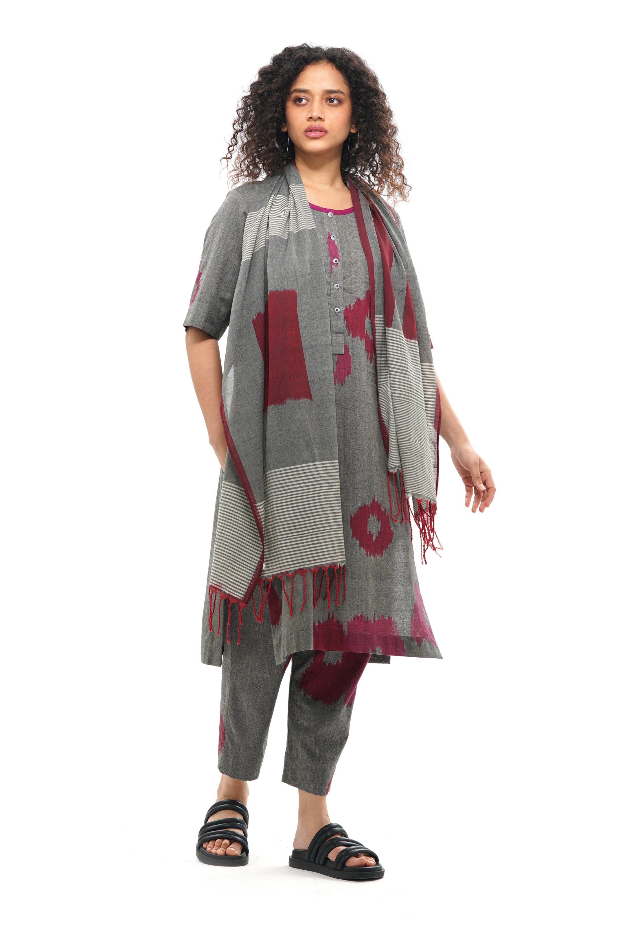 KURO KURTA