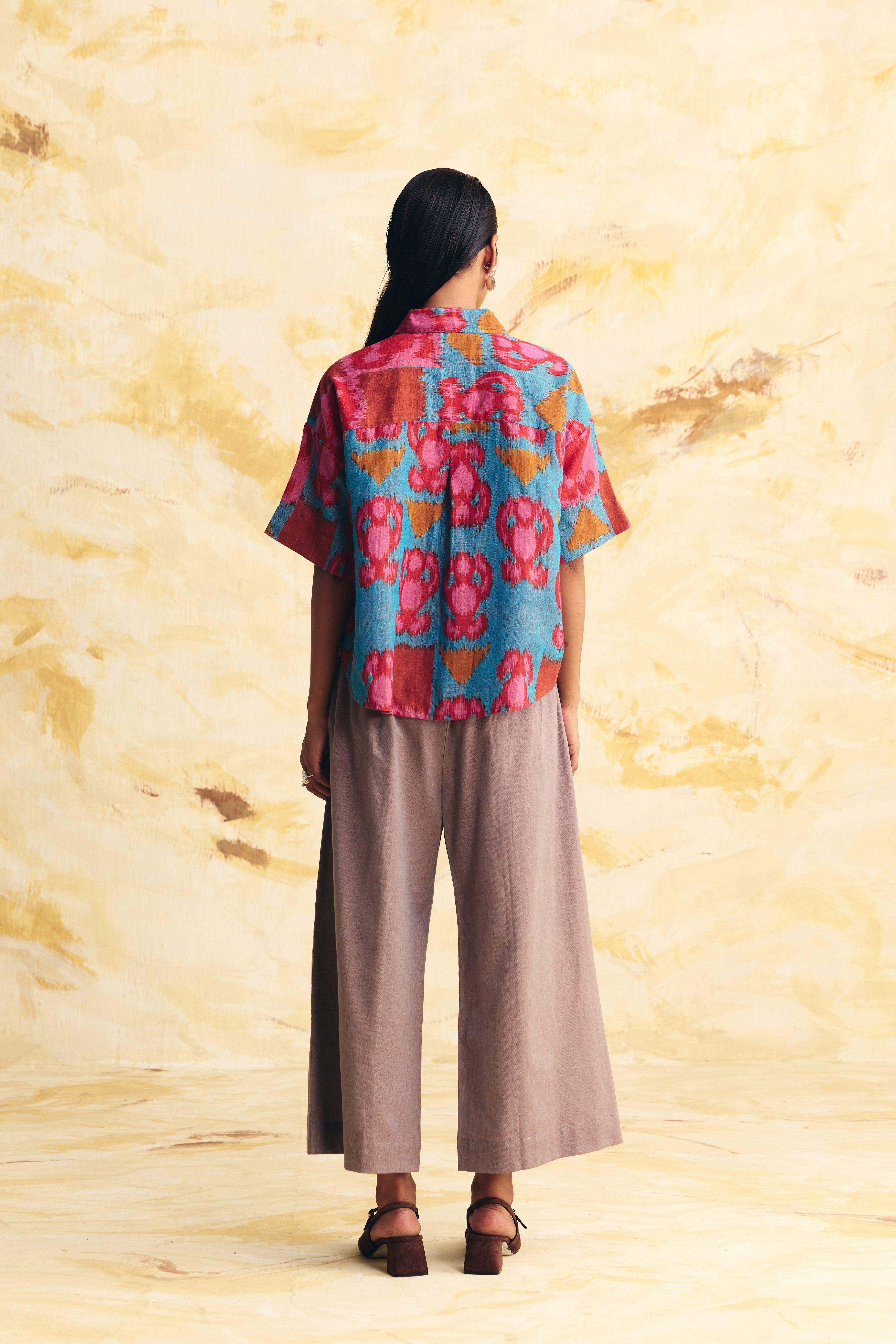 INERTIA LINEN CROPPED SHIRT